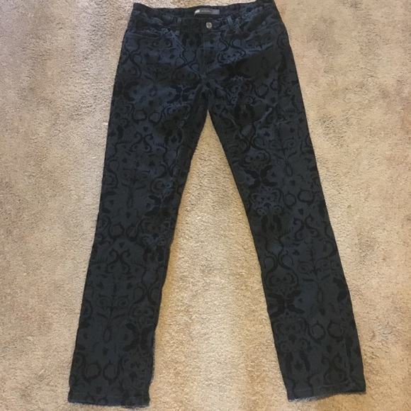 High Rise Levi Jeans - Picture 2 of 8